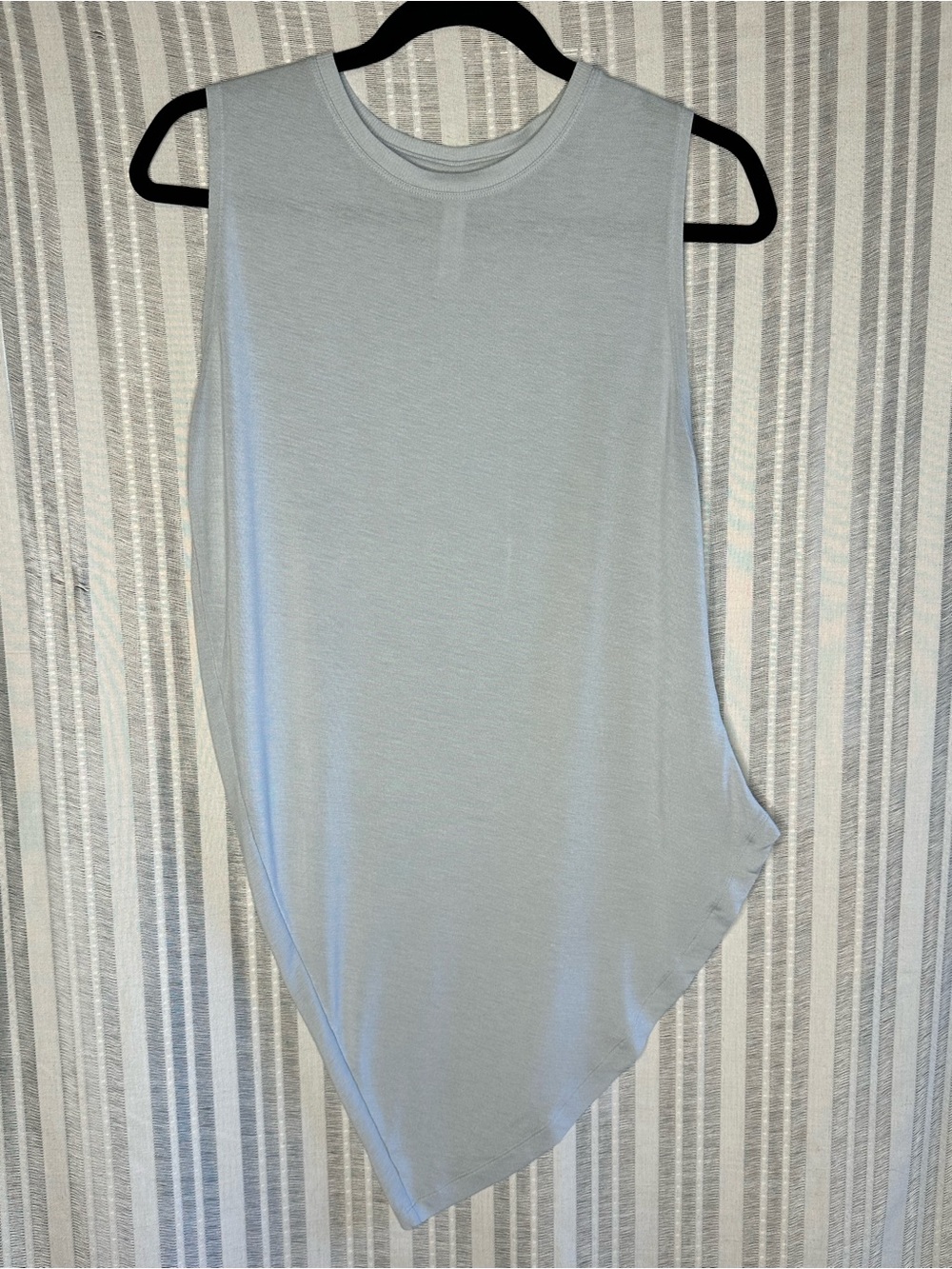 Athleta Asymmetric Hem Myscle Tank - Light Blue